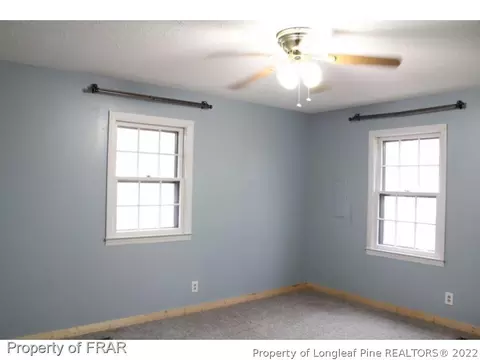 49 Hawley Rd, Dunn, NC 28334 photo 4