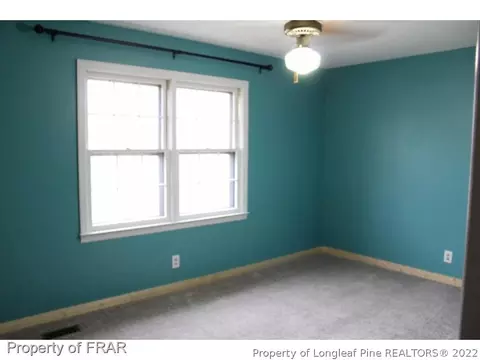 49 Hawley Rd, Dunn, NC 28334 photo 6