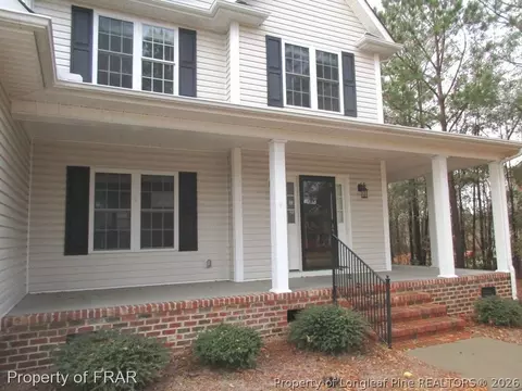 295 Pinecroft Dr, Dunn, NC 28334 photo 2