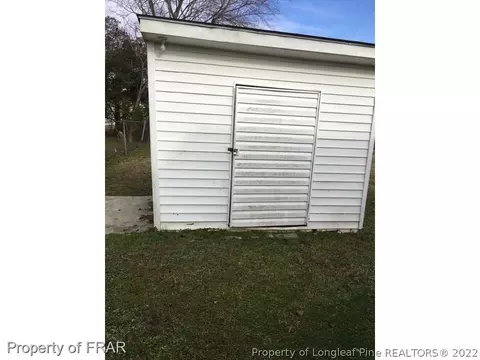 404 E St, Erwin, NC 28339 photo 9