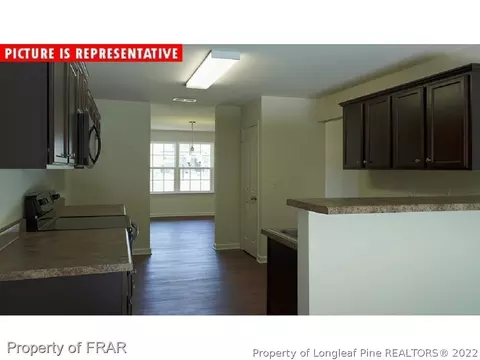 524 Botanical Ct, Bunnlevel, NC 28323 photo 2