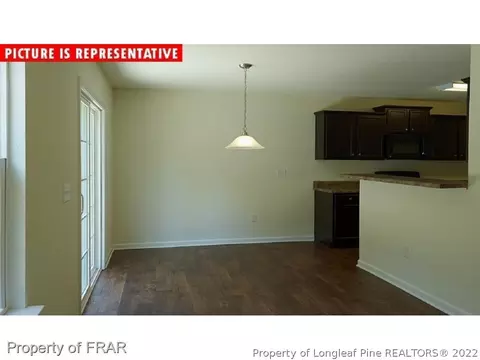 574 Botanical Ct, Bunnlevel, NC 28323 photo 5
