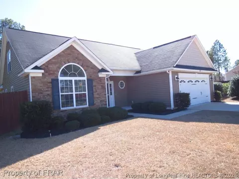 468 Basket Oak Dr, Bunnlevel, NC 28323 photo 2