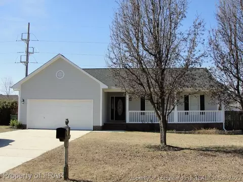 90 Eileen Dr, Spring Lake, NC 28390 photo 1