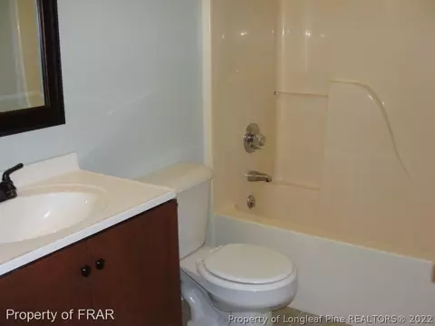 90 Eileen Dr, Spring Lake, NC 28390 photo 6