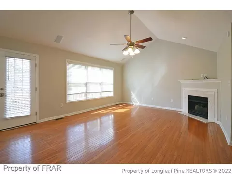 1040 NW Longleaf Dr, Pinehurst, NC 28374 photo 2