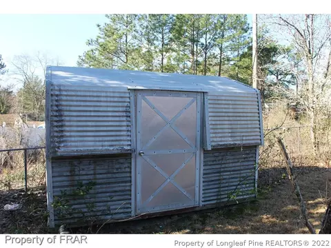 821 Austin, Hamlet, NC 28345 photo 34