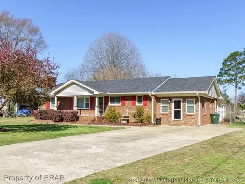 206 Old Post Rd, Erwin, NC 28339 photo 1