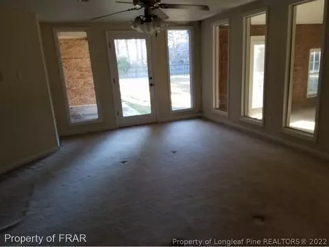 809 Davis Dr, Dunn, NC 28334 photo 7