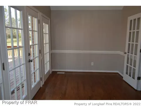 951 Weeks Rd, Dunn, NC 28334 photo 6