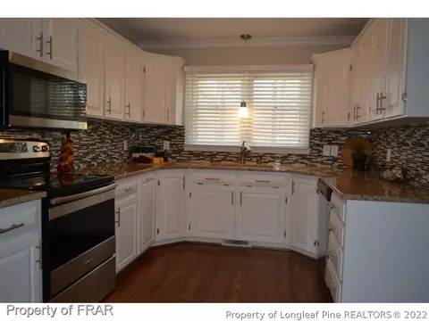 951 Weeks Rd, Dunn, NC 28334 photo 14
