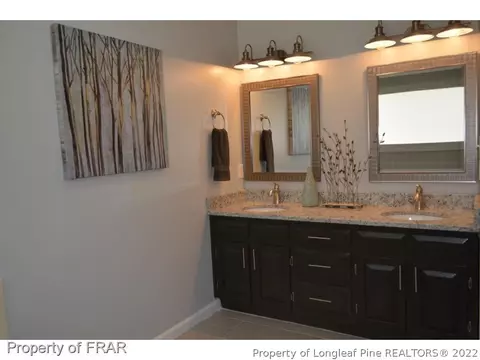 951 Weeks Rd, Dunn, NC 28334 photo 9