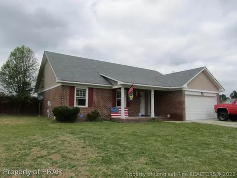 421 Riverwind Dr, Spring Lake, NC 28390 photo 2