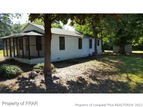 419 Croom Rd, Maxton, NC 28364 photo 11