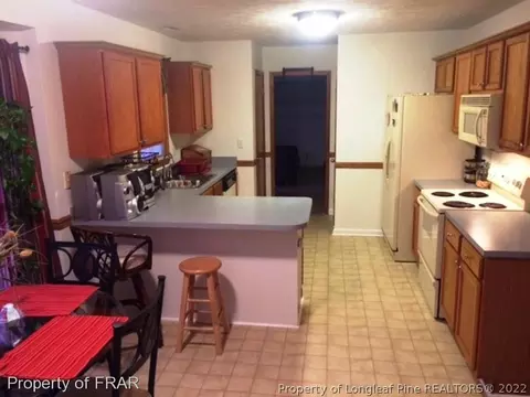 69 Saunders Ct, Spring Lake, NC 28390 photo 9