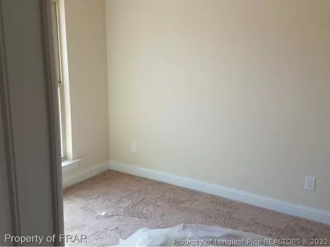 141 Colonade Ct, Benson, NC 27504 photo 4