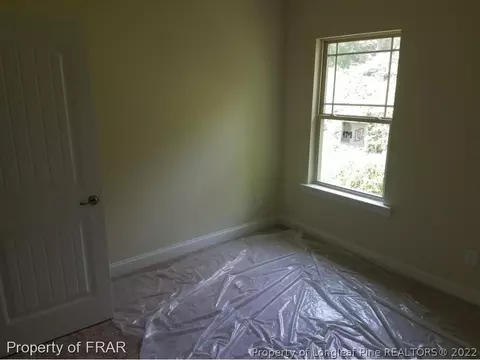 141 Colonade Ct, Benson, NC 27504 photo 7