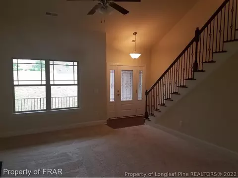 127 Colonade Ct, Benson, NC 27504 photo 4