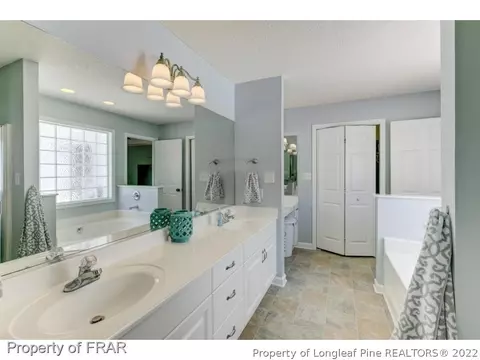 220 Waters Edge Dr, Erwin, NC 28339 photo 17