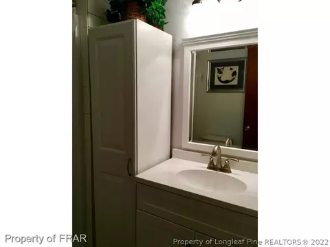105 E I St, Erwin, NC 28339 photo 12