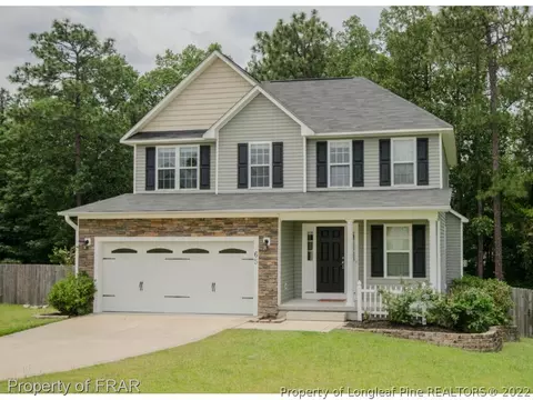 65 Great Oak Ct, Bunnlevel, NC 28323 photo 2