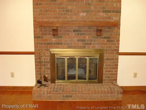 207 E D St, Erwin, NC 28339 photo 8