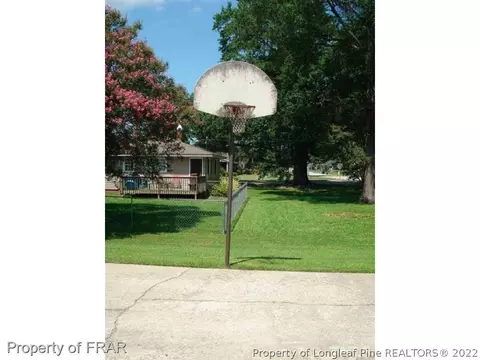 207 E D St, Erwin, NC 28339 photo 23