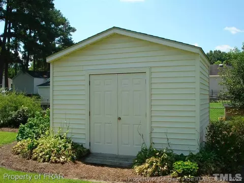 207 E D St, Erwin, NC 28339 photo 6
