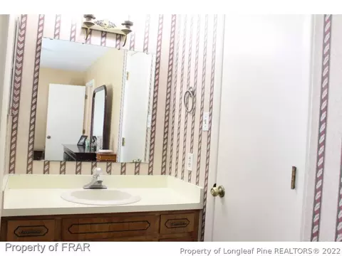 4727 Prospect Rd, Maxton, NC 28364 photo 9