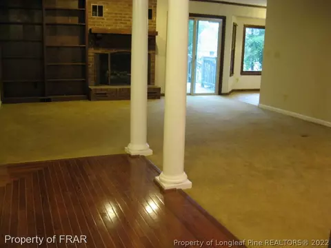 204 Cedarwood Dr, Erwin, NC 28339 photo 3