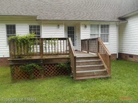 402 Thorndale Dr, Dunn, NC 28334 photo 3