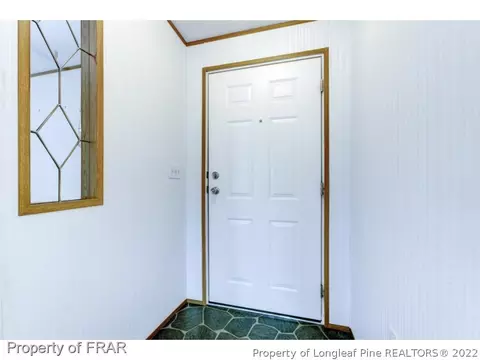 521 W J St, Erwin, NC 28339 photo 4