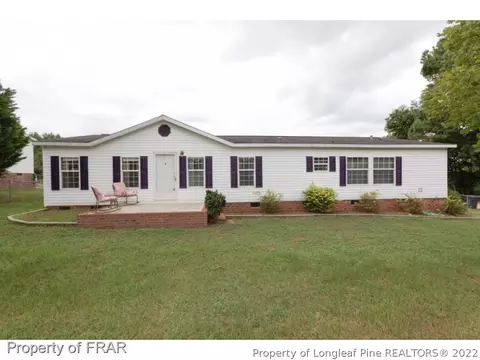 521 W J St, Erwin, NC 28339 photo 2