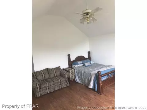 604 Denese Cir, Erwin, NC 28339 photo 5