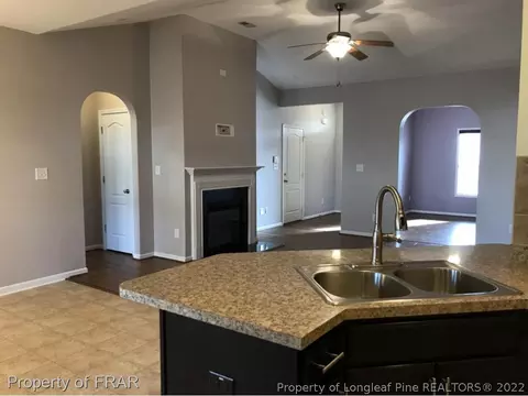 104 Archer Dr, Bunnlevel, NC 28323 photo 5