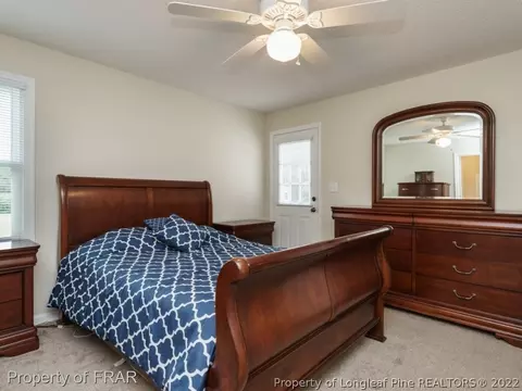 104 Woodall Dr, Erwin, NC 28339 photo 8