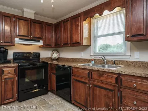104 Woodall Dr, Erwin, NC 28339 photo 6