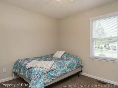 104 Woodall Dr, Erwin, NC 28339 photo 12