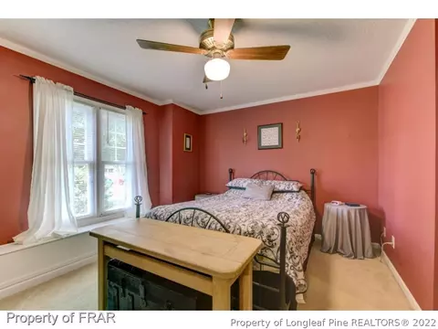 105 Cascade Cir, Dunn, NC 28334 photo 10
