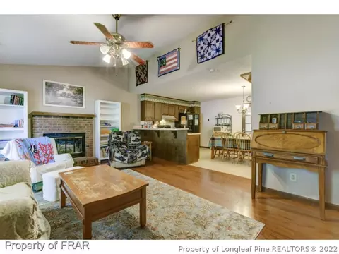 105 Cascade Cir, Dunn, NC 28334 photo 5