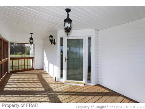 10784 Dunn Rd, Dunn, NC 28334 photo 11