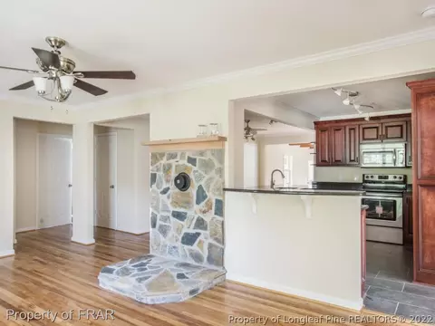 301 N 9th St, Erwin, NC 28339 photo 7