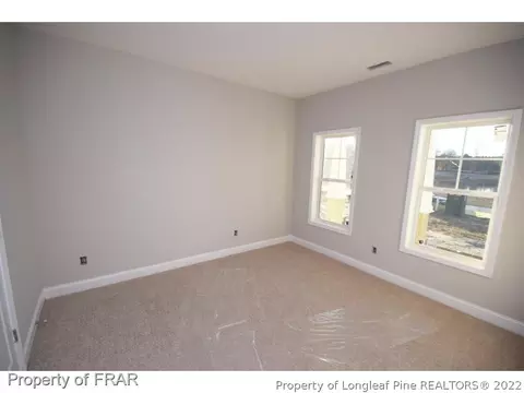 166 Saw Grass Ct, Bunnlevel, NC 28323 photo 8