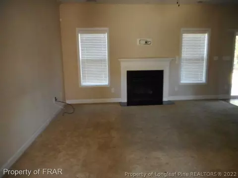 169 Eclipse Ct, Raeford, NC 28376 photo 2