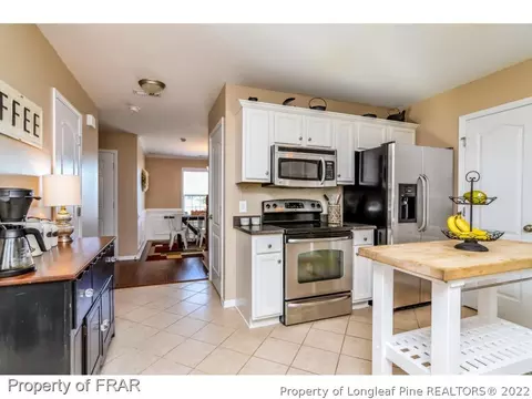 558 Valley Oak Dr, Bunnlevel, NC 28323 photo 9