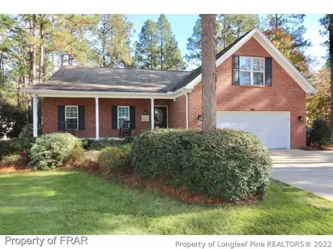 180 Spring Lake Dr, Pinehurst, NC 28374 photo 1