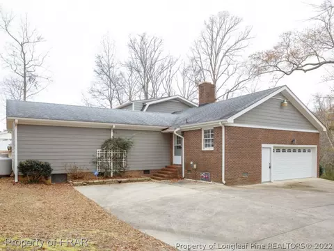 512 Pineview, Clinton, NC 28328 photo 32