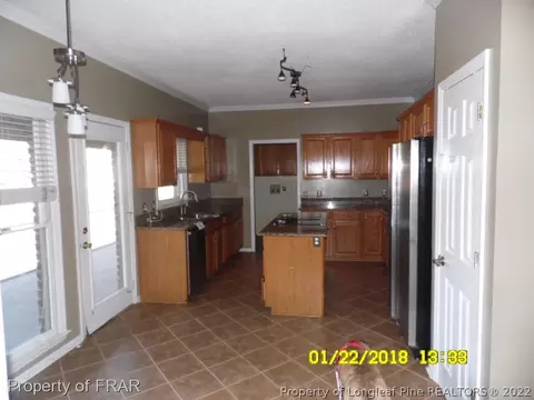 695 Cedar Pt, Vass, NC 28394 photo 4