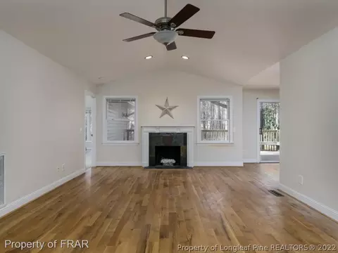 626 River Birch Dr, Vass, NC 28394 photo 4