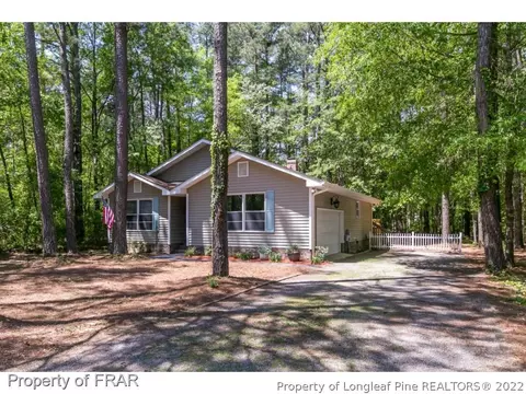 626 River Birch Dr, Vass, NC 28394 photo 1